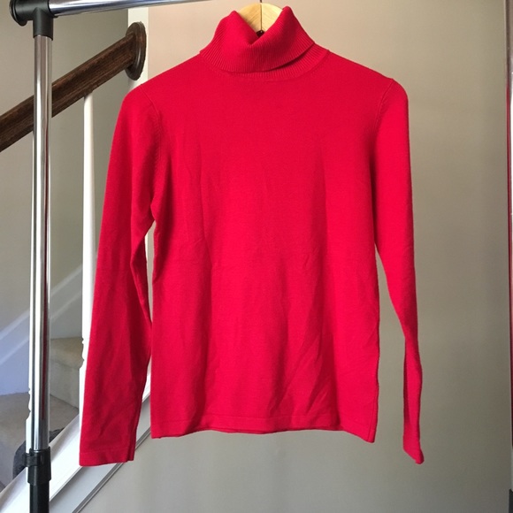 Tessori Red Turtleneck size Large - Picture 1 of 7